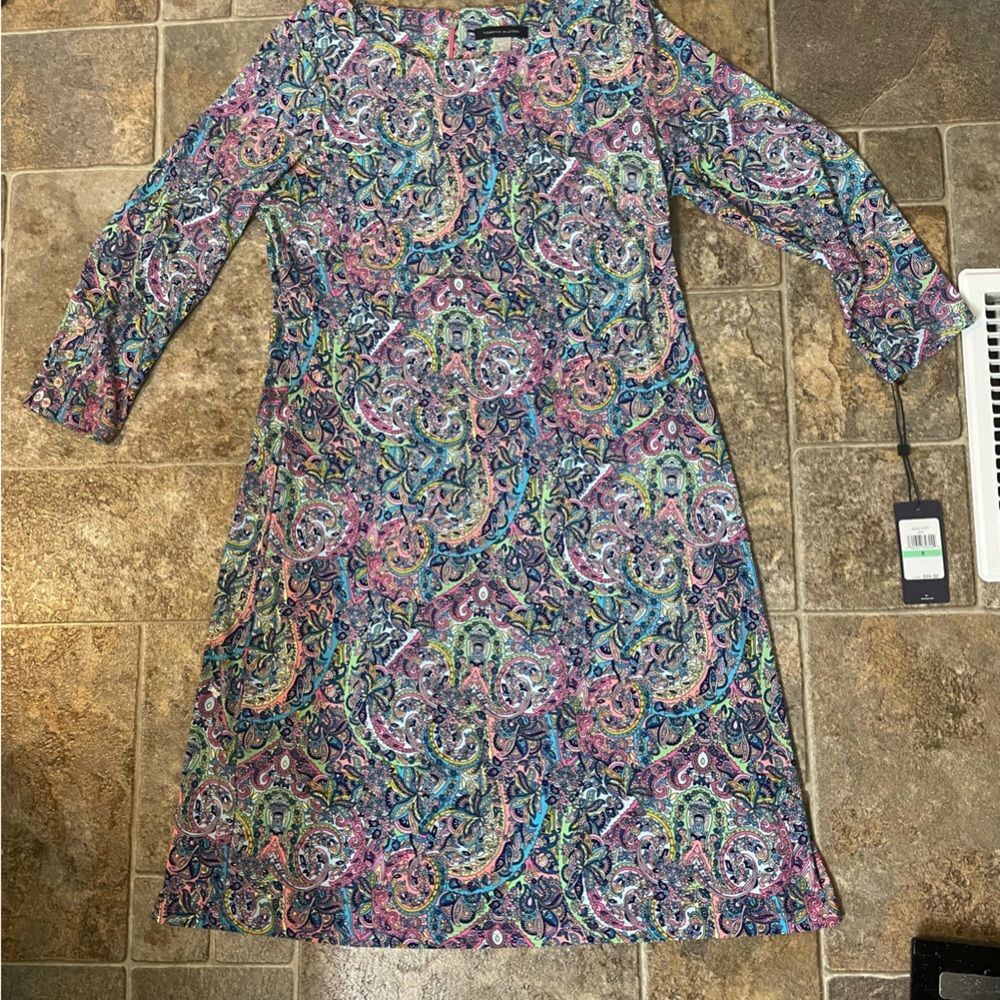 Tommy Hilfiger Paisly quarter sleeve dress size 8 new with tags perfect Easter